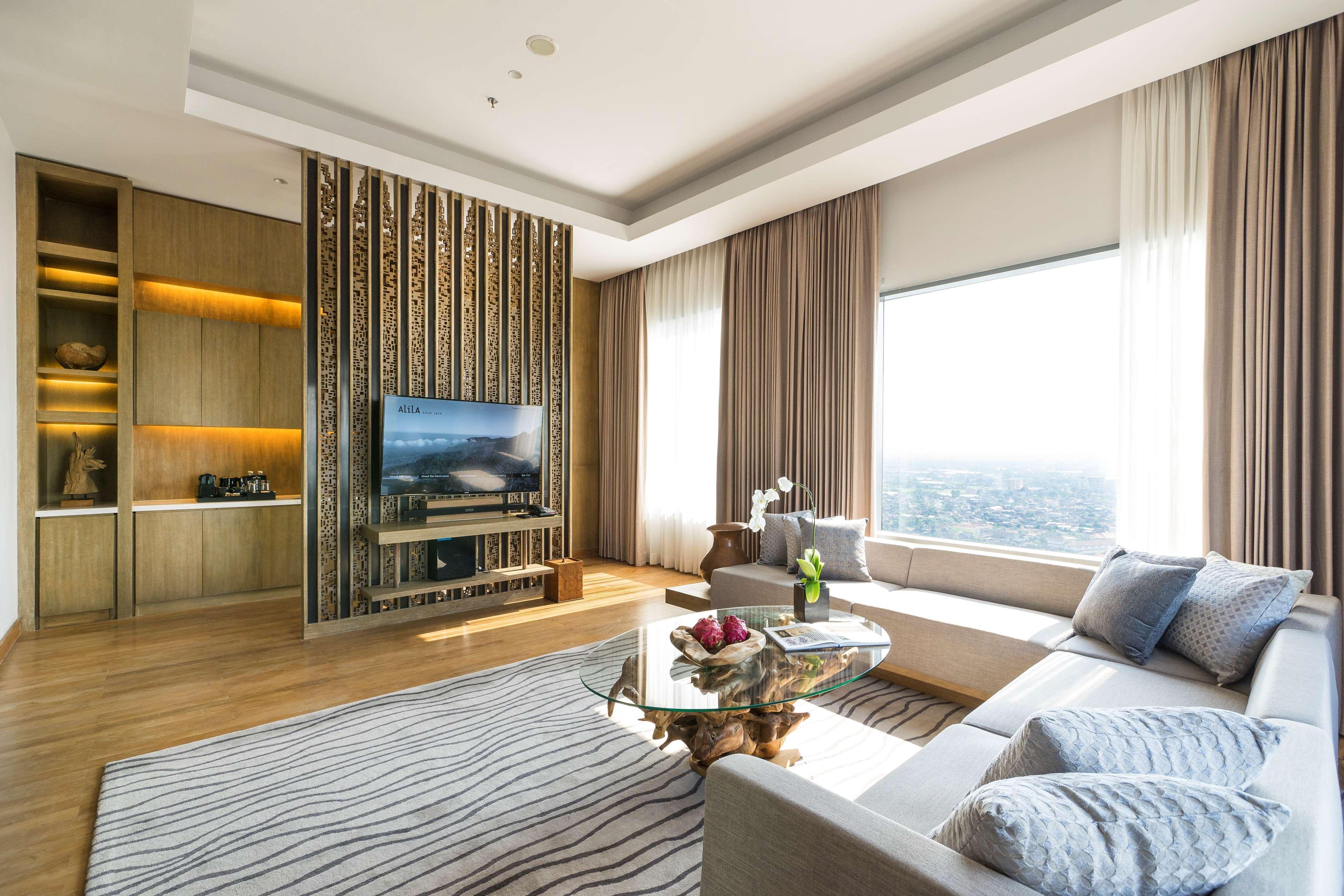 เอลิลา โซโล Hotel Surakarta  ภายนอก รูปภาพ